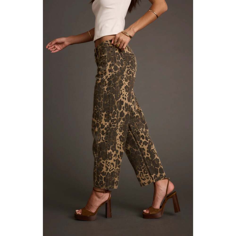12th TRIBE Muse Leopard Print Barrel Leg Jeans Size 32 - Picture 2 of 10